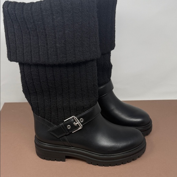 Gianvito Rossi Black Leather Knit Boots with Buckle - Picture 7 of 8